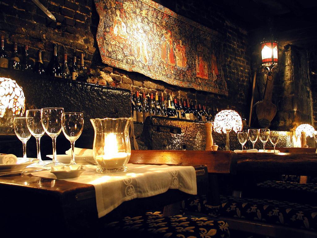 Auberge Du Bon Fermier Valenciennes Exteriör bild