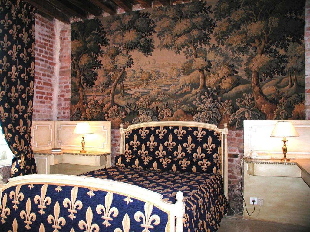 Auberge Du Bon Fermier Valenciennes Rum bild